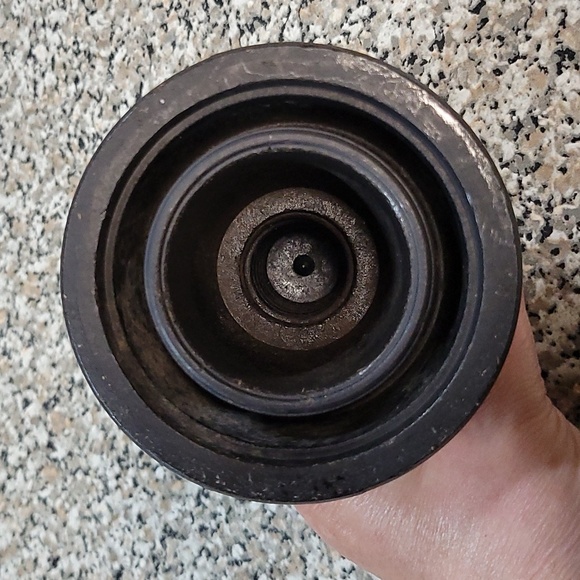 Insulator - Picture 4 of 8